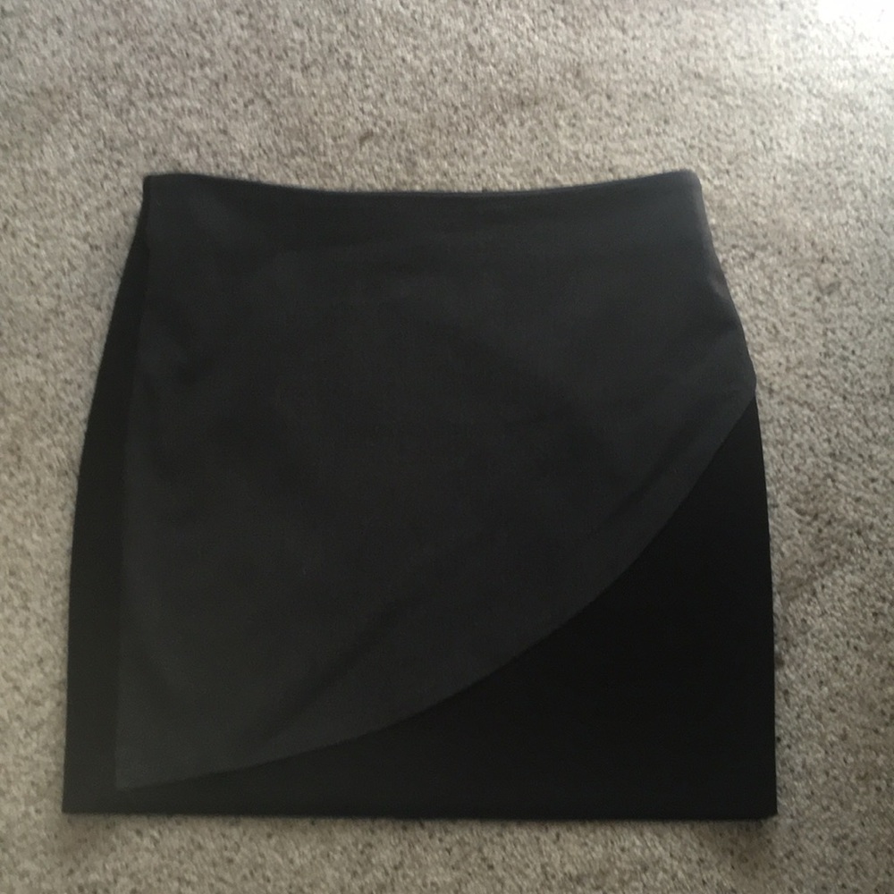 Forever 21 Black Mini Skirt